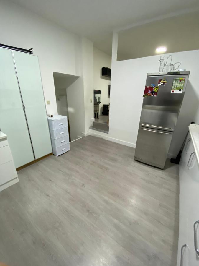 Appartement Deux Chambres Pres De Atomium Brussels Luaran gambar